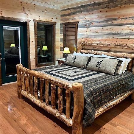 * * 4 Master Bedrooms, Views, Theater, Arcade, Evc แกตลิงเบิร์ก ภายนอก รูปภาพ
